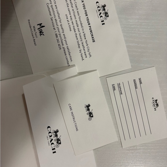 Pink Coach crossbody bag with matching wallet and card holder
brand new - Picture 4 of 4